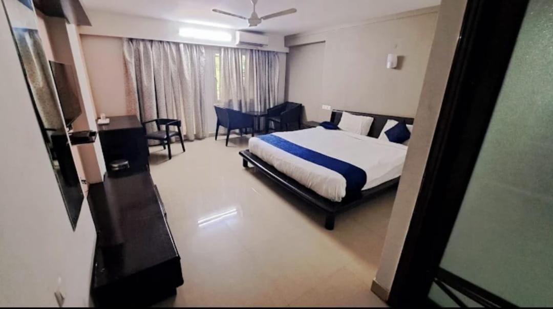 Hotel Aec Residency Alappuzha Exterior foto